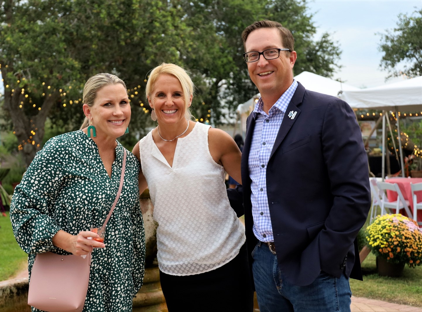 (9) Darcy Schroeder, Jennifer Lassahn, Kevin Lassahn.